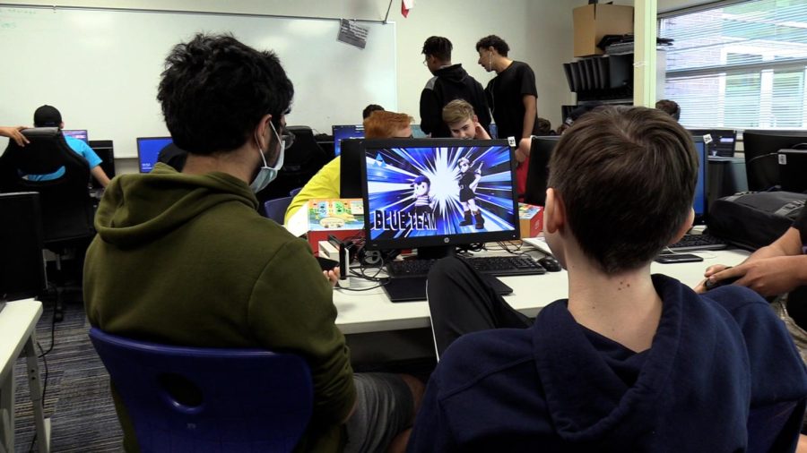 Students in E-Sports class during competition.