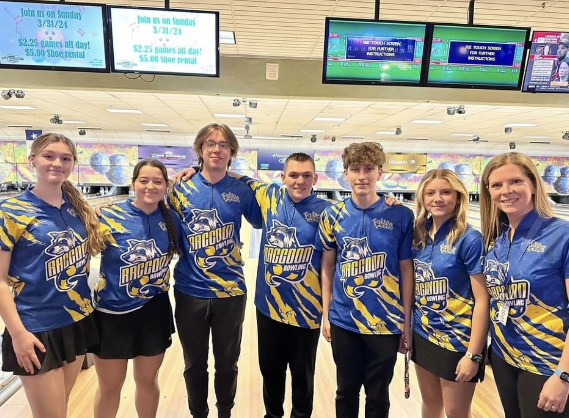 The Frisco Fusion bowling team at Regionals. 