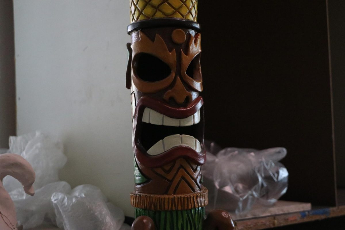 Neumann created a stacked sculpture called the tiki as an example for his 3D classes to get ideas for their very own stacked clay sculptures he also includes a lightbulb on the top “I make everything out of lamp” Neumann said,
“That's just kind of my thing in all my sculptures,”
